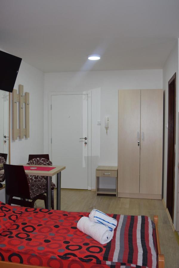 Nadja Apartment Novi Sad Exterior foto